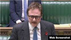 英国保安国务大臣董勤达（Tom Tugendhat，又译图根达特）（英国议会网站截图）