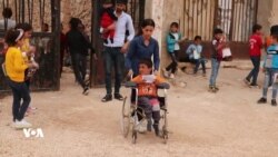 Zarokê Kurd Îsmaîl Hêvîya Alîkarî Ye