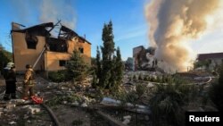 乌克兰哈尔科夫遭到俄罗斯导弹袭击的房屋废墟。（2024年5月10日）