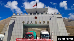 سیلاب زدگان کےلیے چین کی امداد درجہ خنجراب کے راستے سے پاکستان میں داخل ہو رہی ہے