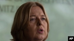 Бербель Бас