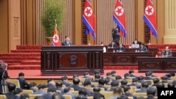 지난 9월 북한 평양에서 진행된 최고인민회의 제14기 제7차 회의에서 김정은 국무위원장이 연설하고 있다. 