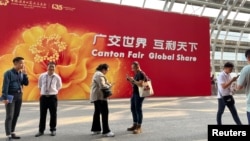 资料照：中国广东省广州市举行一年一度的中国进出口商品交易会。（2024年4月15日）