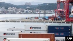 台湾基隆市的基隆港集装箱码头。（2023年10月31日）