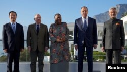 2023年6月1日，中国外交部副部长马朝旭、巴西外交部长毛罗·维埃拉 (Mauro Vieira)、南非外交部长纳莱迪·潘多尔( Naledi Pandor)、俄罗斯外交部长谢尔盖·拉夫罗夫(Sergei Lavrov) 和印度外交部长苏杰生( Subrahmanyam Jaishankar) 出席在南非开普敦举行的金砖国家外长会。