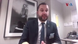 Марио Маневски за Гласот на Америка зборува од Карибите за проблемот со пасошите