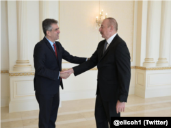 وزیر خارجه اسرائیل عکسی از دیدار خود با الهام علی‌اف رئیس جمهوری آذربایجان در باکو منتشر کرد.