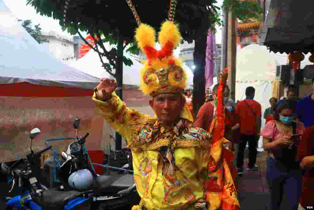 ထိုင်းနိုင်ငံဘန်ကောက်မြို့မှာ ကျင်းပနေတဲ့ တရုတ်ရိုးရာ နှစ်သစ်ကူး (ဓါတ်ပုံ - ထက်အောင်ခန့်)