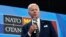 រូបឯកសារ៖ ប្រធានាធិបតី​ Joe Biden ថ្លែងនៅ​ក្នុង​សន្និសីទ​ការសែត​មួយ​នៅថ្ងៃចុងក្រោយ​នៃ​កិច្ច​ប្រជុំ​កំពូល​អូតង់នៅទីក្រុង Madrid កាលពីថ្ងៃទី​៣០ មិថុនា ឆ្នាំ២០២២។