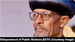 በኢትዮጵያ ኦርቶዶክስ ተዋሕዶ ቤተ ክርስቲያን የቅዱስ ሲኖዶስ ዋና ፀሐፊና የኒው ዮርክና አካባቢው ሃገረ ስብከት ሊቀ ጳጳስ ብፁዕ አቡነ ጴጥሮስ 