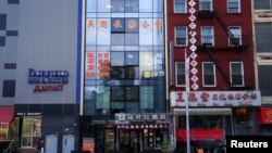 纽约市中国城一栋楼宇内设有被指称的中国秘密警察局。(2023年4月17日）