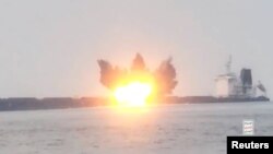 کشتی تجارتی که به تاریخ ۱۲ جون توسط میزایل حوثی‌های یمن غرق شد