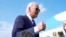 Prezidan Joe Biden pale ak jounalis yo nan Baz Aviyasyon Andrews, 15 Jiye, 2024. 