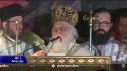 Shqipëri, festohen Pashkët ortodokse me mesazhe paqeje dhe shprese