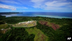 资料照片：2009年6月20日的照片显示的帕劳的首都大厦。（美联社照片）