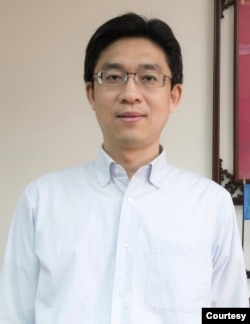 台湾中正大学战略暨国际事务研究所所长赵文志