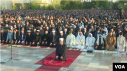 Festohet Fiter Bajrami në Tiranë