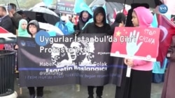 Uygurlar İstanbul’da Çin’i Protesto etti