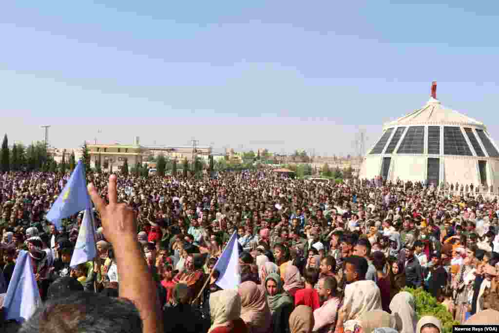 Oxirkirina Girseyî ya Endamên Akademîya Asayîşê li Kobanê