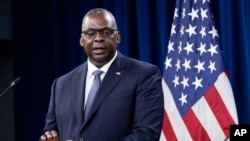 لوید آستین وزیر دفاع آمریکا - آرشیو