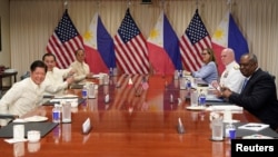 美国国防部奥斯汀与到访的菲律宾总统小马科斯举行会谈。（路透社2023年5月3日）