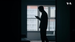 Вештачка интелигенција го заменува вистинскиот глас на операторите