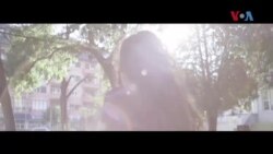 Голем дел од жртвите во трговијата со луѓе биле „уловени“ преку интернет