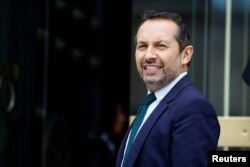 Anggota parlemen Sebastien Chenu, wakil presiden partai sayap kanan Prancis National Rally (RN) di Paris, Prancis, 1 Juli 2024. (REUTERS /Sarah Meyssonnier)