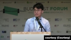 “英国港侨协会”组织创始人郑文杰 （郑文杰提供）