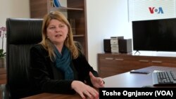 Знам дека на никого не му се допаѓа оваа констатација или одговор, но треба време за исполнување на мерките за кои се потребни многу човечки и финансиски ресурси, вели Каја Шукова, министерка за животна средина и просторно планирање