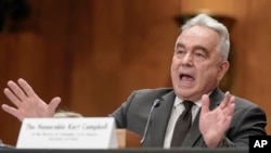资料图片：库尔特·坎贝尔（Kurt Campbell）在确认担任副国务卿的提名确认听证会上作证。（2023年12月7日）