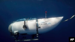 潜水器制造商“海洋之门（OceanGate）制造的旅游潜水器“泰坦号”。