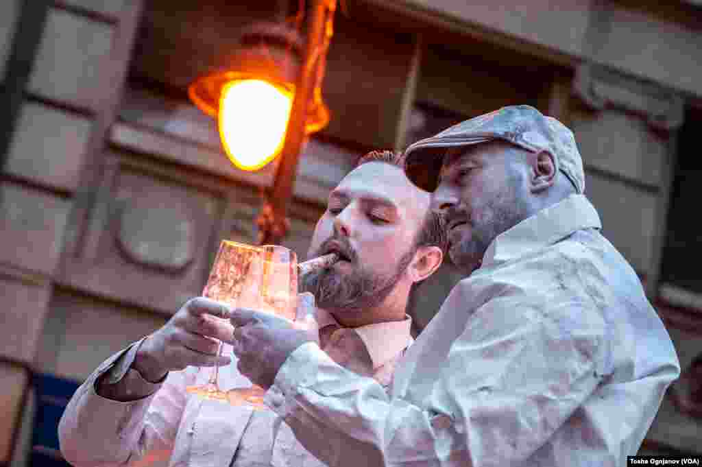 Statua Fest - Performing street art festival of living statues 