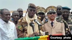 资料照片：马里国防部长卡马拉在讲话。（2023年5月19日）