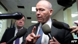 የቦይንግ ዋና ሥራ አስፈፃሚ ዴቪድ ካልሁን፣ በካፒቶል ሂል፤ ዋሺንግተን፣ ዲሲ እአአ ጥር 24/2024, 