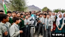 রাহুল গান্ধীর লাদাখ সফর: নাম না করে কটাক্ষ প্রধানমন্ত্রীর মন কি বাত’-কে 