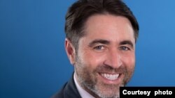 Sînan Cîddî, Pisporê Weqfa Parastina Demokrasîyan (FDD)