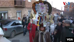 Дел од настаните поради трагичниот настан во кој загина 19-годишно момче беа откажани, но сепак се одржа поворката со карневалски маски