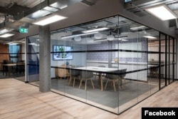 Work.Life's meeting room at Central London. (Facebook/@workdotlife)