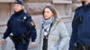 Policija sprovodi klimatsku aktivistkinju Gretu Tunberg tokom klimatskih protesta ispred švedskog parlamenta u Stokholmu, 12. marta 2024.
