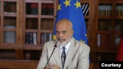 Kryeministri Edi Rama në konferencë shtypi