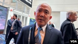 台湾海军司令唐华上将参加美国海军联谊会在马里兰州国家港举行的“海空天”年会。(2024年4月8日，美国之音锺辰芳拍摄)