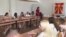 За шест дена колку што траеше школата е тешко да се научи македонскиот јазик велат организаторите. 