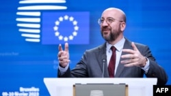 资料照：欧洲理事会主席米歇尔在布鲁塞尔的欧盟总部对媒体讲话。（2023年2月10日）