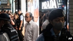 香港警察2024年6月3日在六四周年前夕拘留了行为艺术家陈式森。