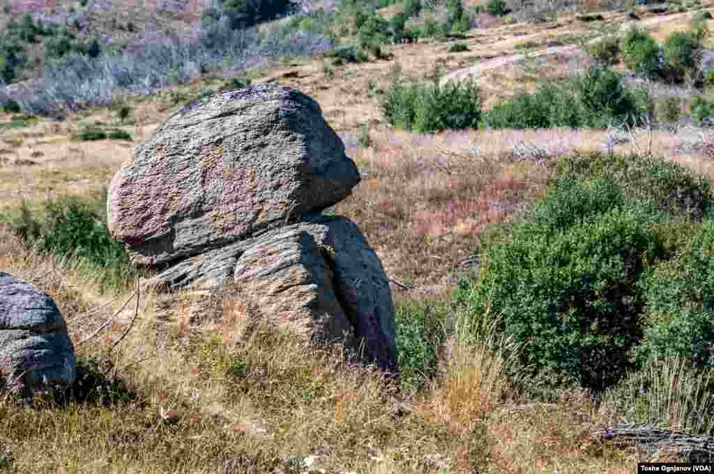 Солунска глава, 2.540 метри надморска висина. Врв од кој се гледа речиси целата држава, но и загадувањето надвиснато над скопската котлина