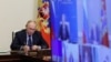 Ruski predsednik Vladimir Putin predsedava sastankom o situaciji u Belgorodskoj, Kurskoj i Brjanskoj oblasti posle upada ukrajinskih trupa, putem video snimka u blizini Moskve, 22. avgusta 2024. (Foto: Reuters/Sputnik/Gavriil Grigorov)