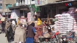 د پاکستان حکومتي شمېرې ښيي چې په هېواد کې د ګرانۍ کچه د فروﺭۍ په مياشته کې23.1 فيصد ته ﺭاښکته شوې ده
