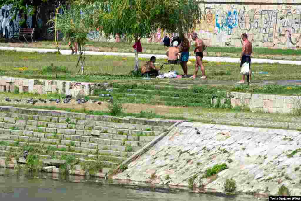 Heatwave in Skopje with temperatures at 40 degrees Celsius