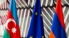 Ադրբեջանի, ԵՄ ու Հայաստանի դրոշեր